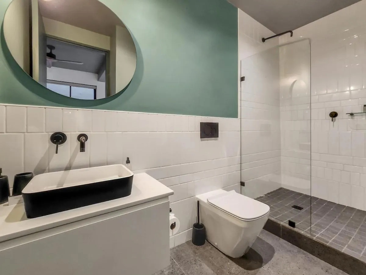 Loadshedding Free, Brand New, Secure, Wifi-Pool Daire Cape Town